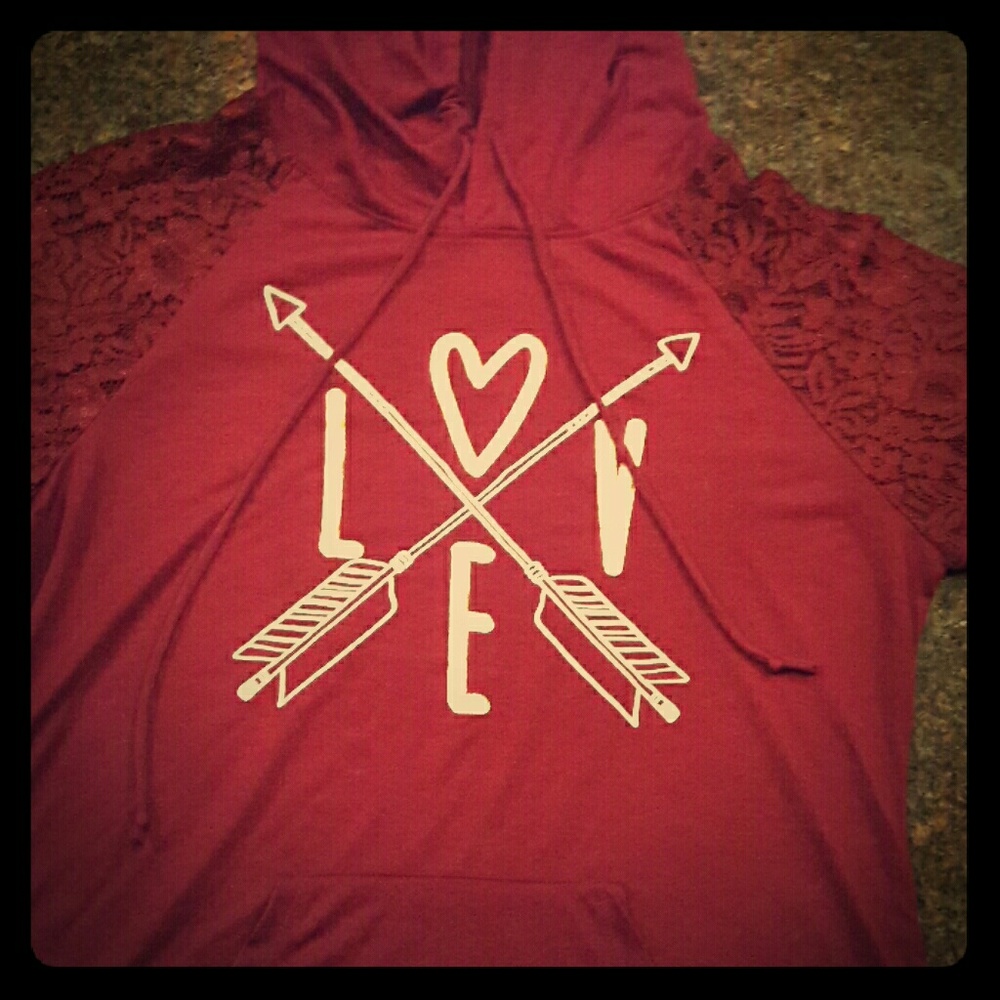 Medium JUNIOR Maroon Love Long Sleeve Shirt